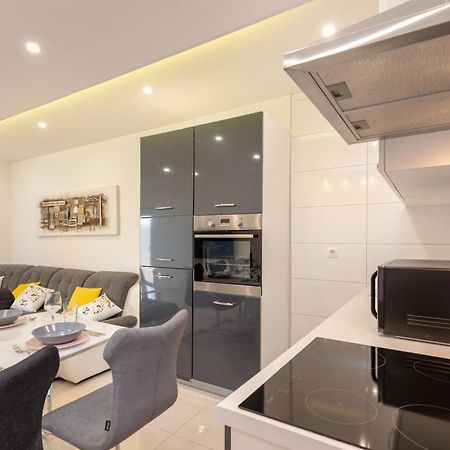 Luxury Apartment Aria Trogir Exteriör bild