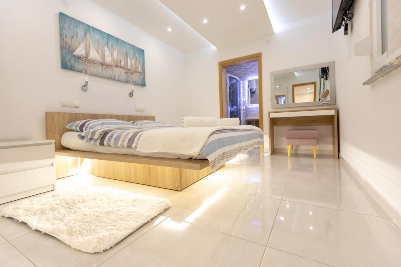 Luxury Apartment Aria Trogir Exteriör bild