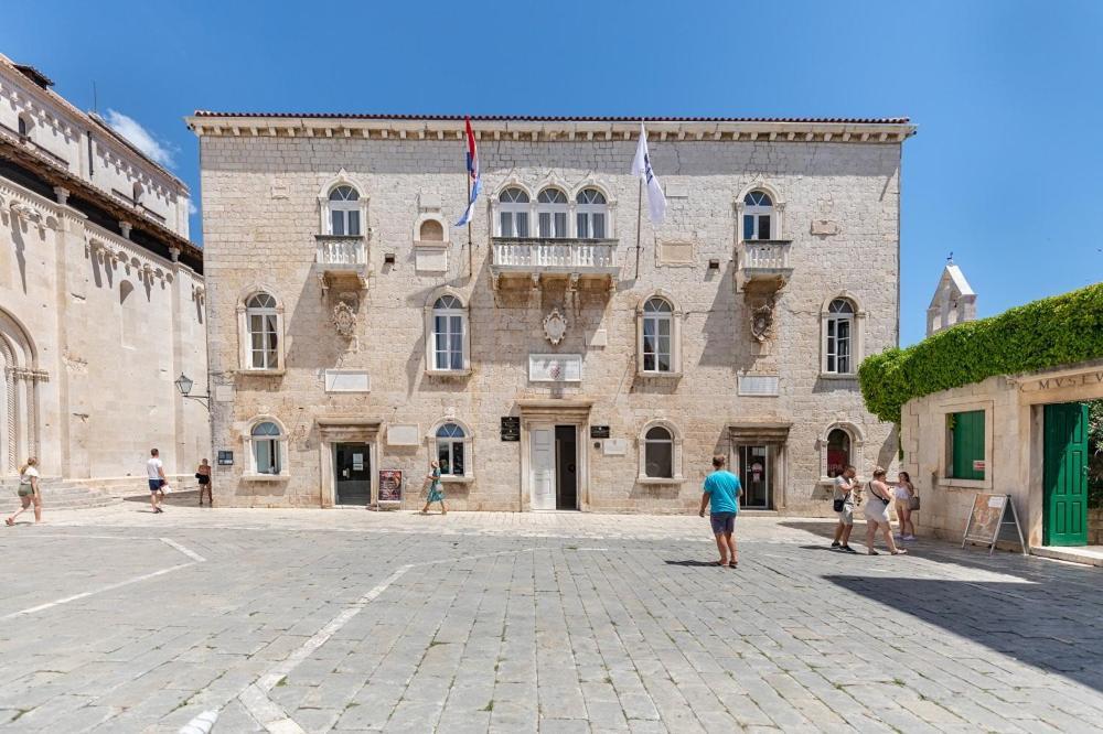 Luxury Apartment Aria Trogir Exteriör bild