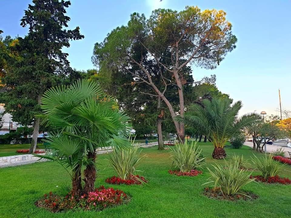 Luxury Apartment Aria Trogir Exteriör bild