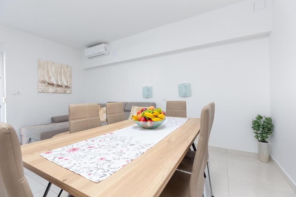 Luxury Apartment Aria Trogir Exteriör bild