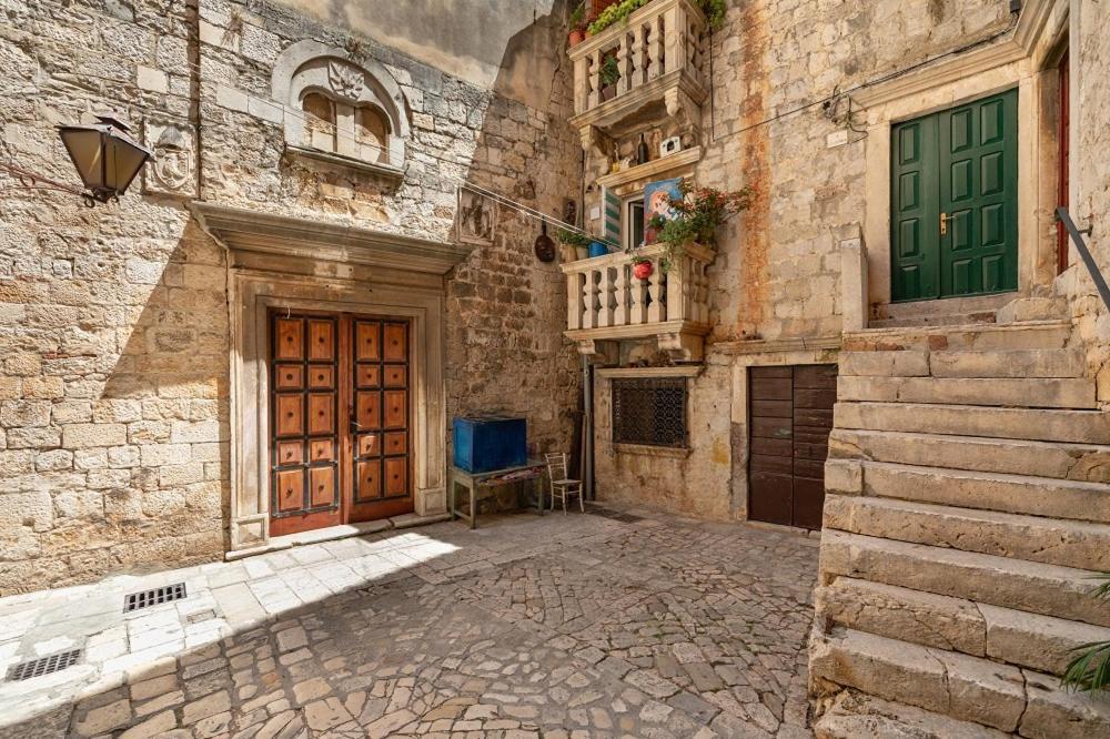 Luxury Apartment Aria Trogir Exteriör bild