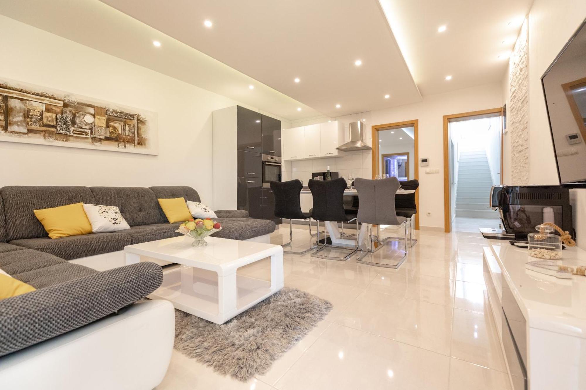 Luxury Apartment Aria Trogir Exteriör bild