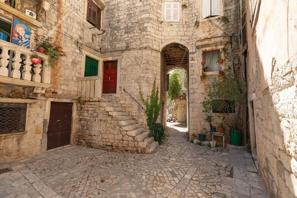 Luxury Apartment Aria Trogir Exteriör bild