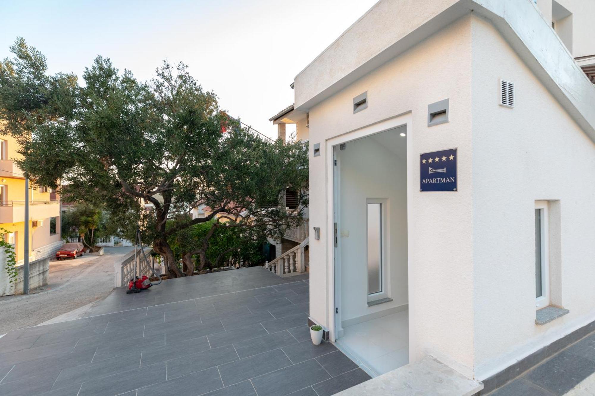 Luxury Apartment Aria Trogir Exteriör bild